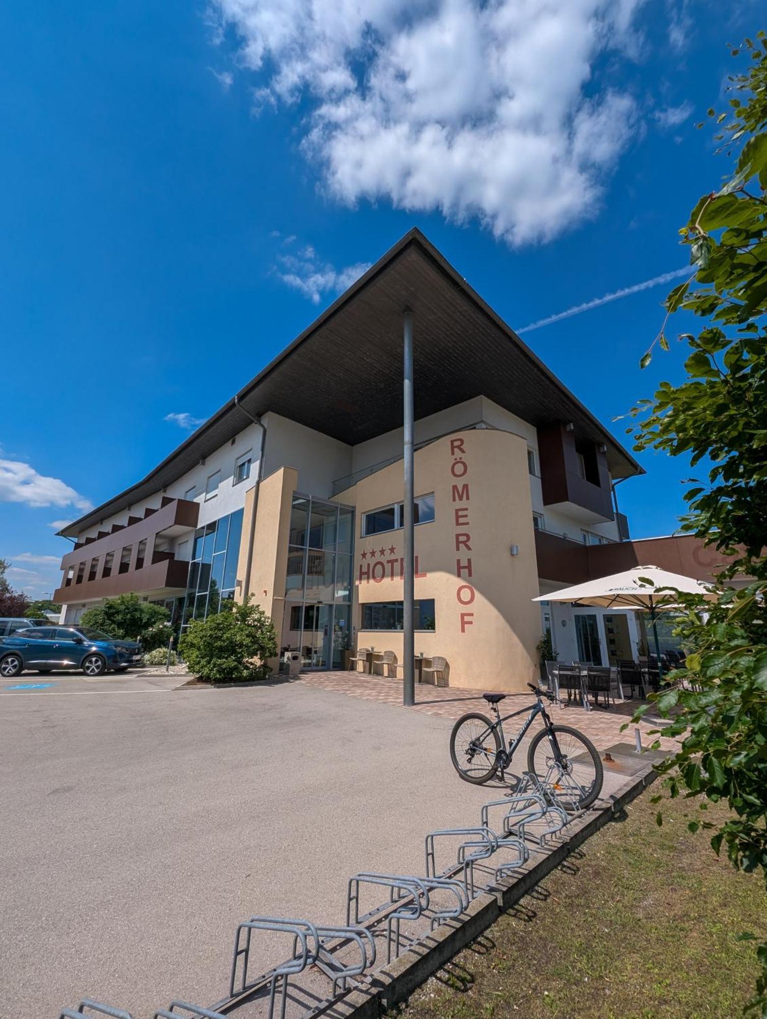 Hotel Roemerhof Tulln An Der Donau ภายนอก รูปภาพ