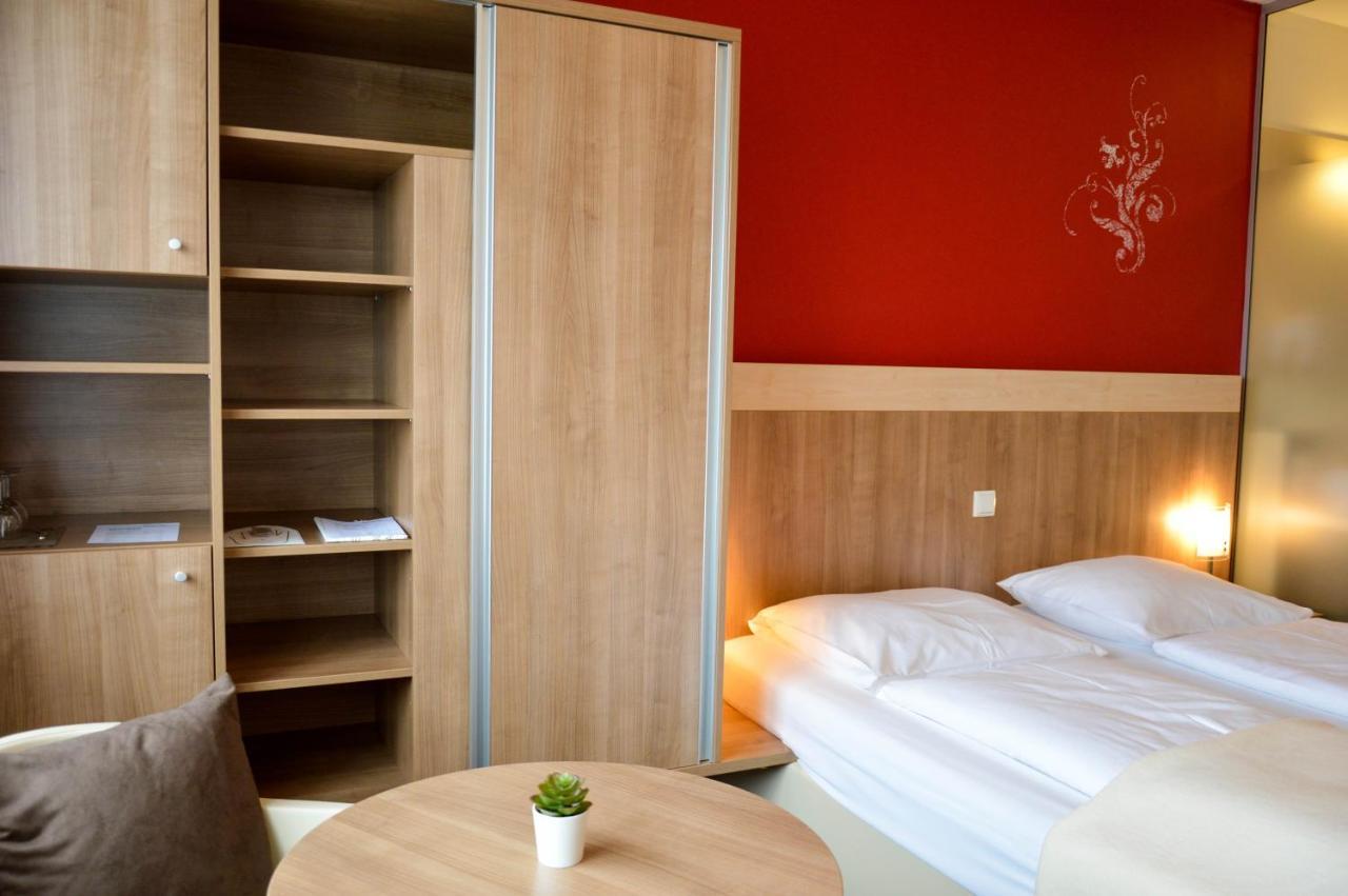 Hotel Roemerhof Tulln An Der Donau ภายนอก รูปภาพ