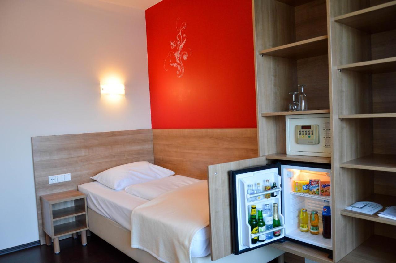Hotel Roemerhof Tulln An Der Donau ภายนอก รูปภาพ